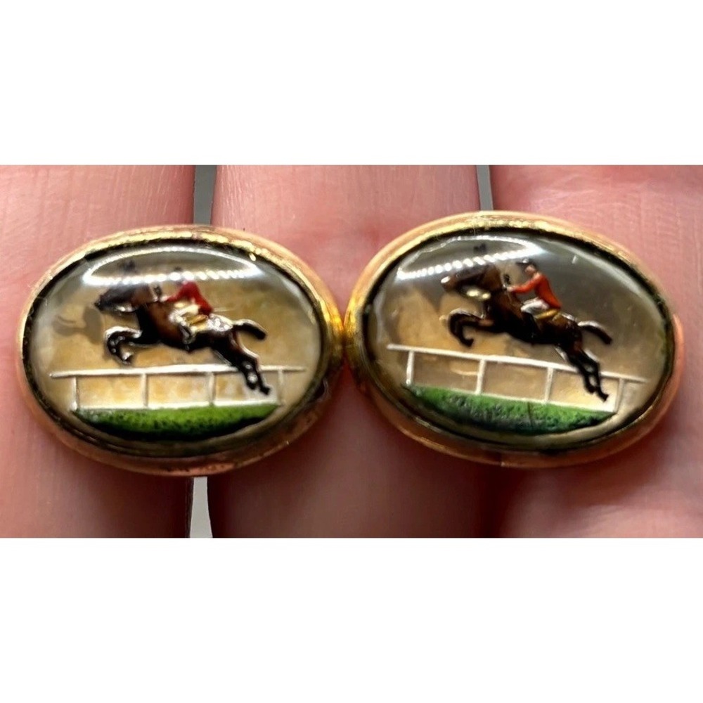 VTG Reverse Carved Essex Glass Horse Jockey Equestrian Cufflinks Gold Tone